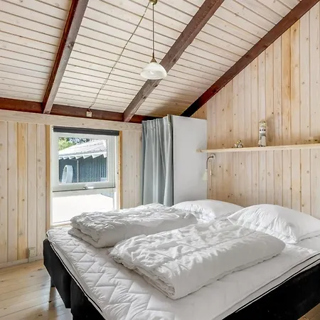 Eliana - 350m From The Sea By Interhome Feriehus *