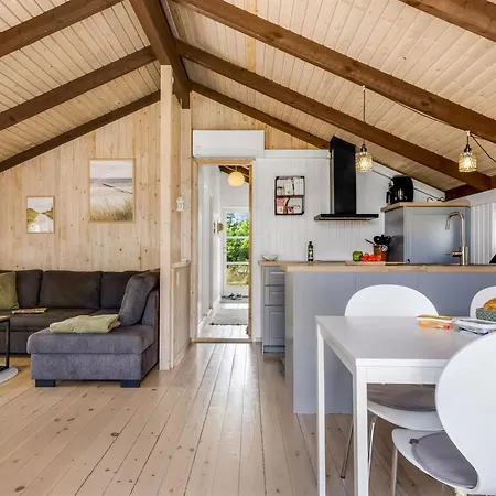 Eliana - 350m From The Sea By Interhome Strandby